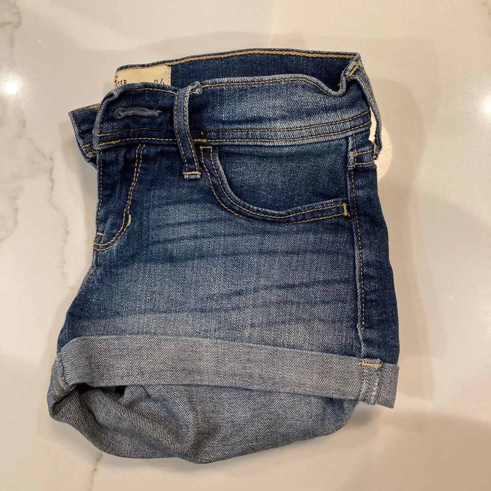 HOLLISTER Short-Short Shorts Low Rise